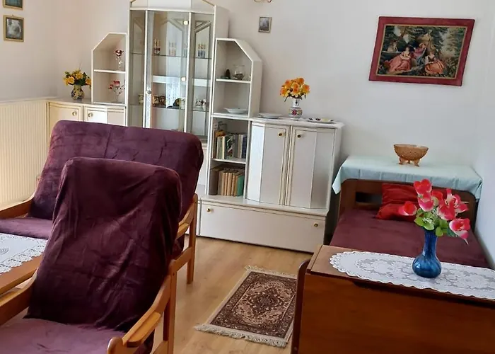 Nyaraló Rekreacni Dum Dobříš